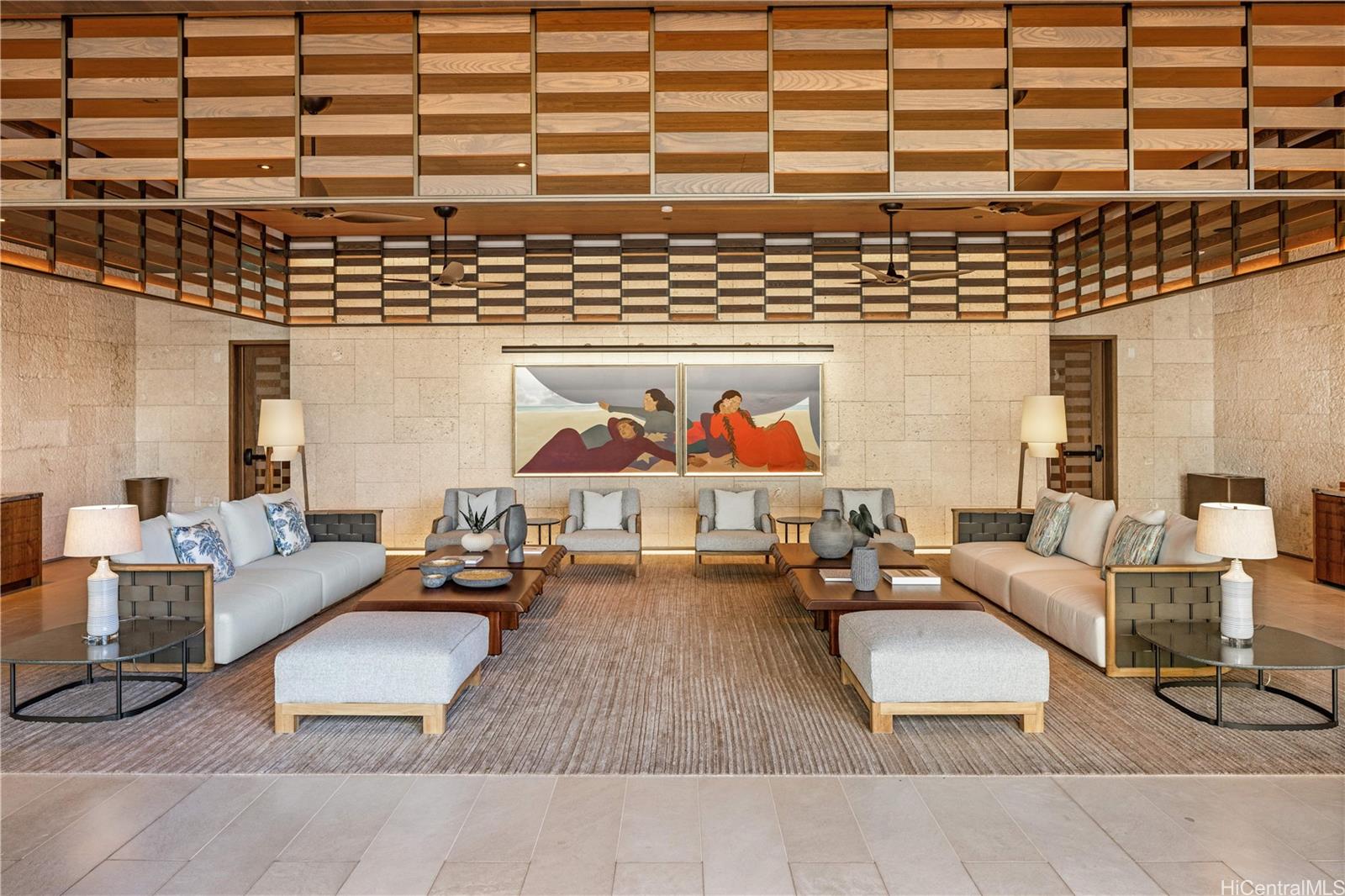 Photo 18 of 25