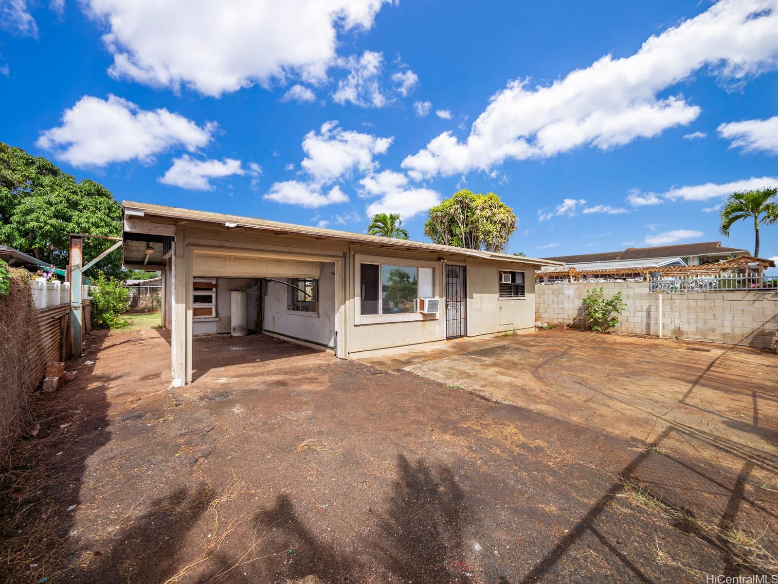 91-1046 Kauiki Street