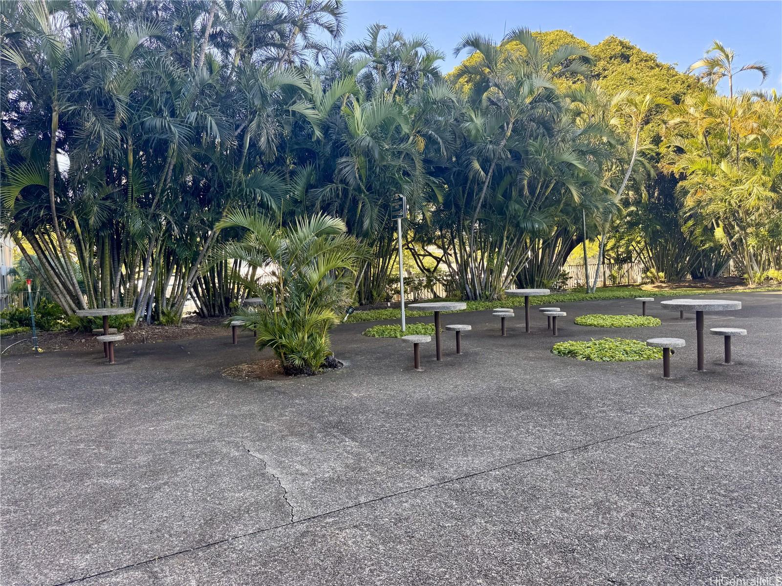 Photo 20 of 21