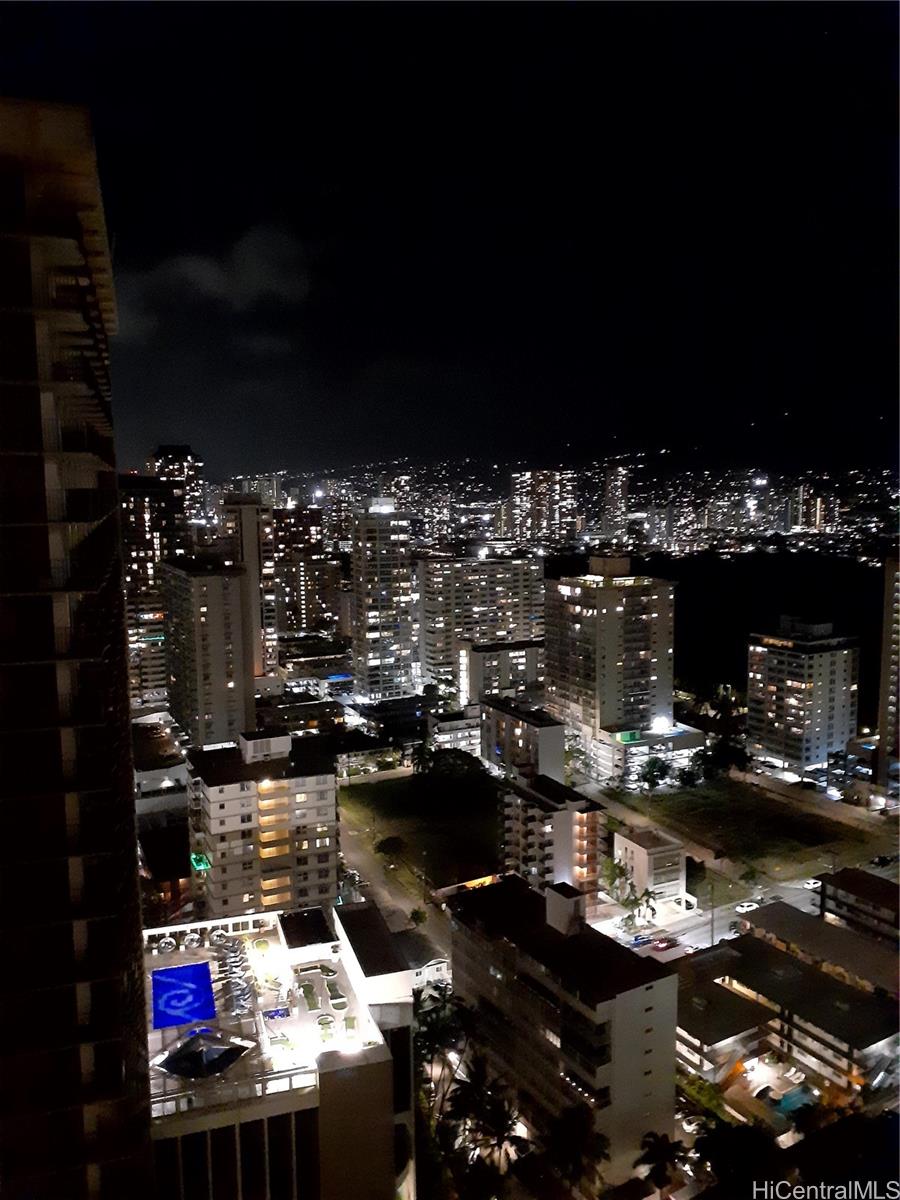 Photo 5 of 25