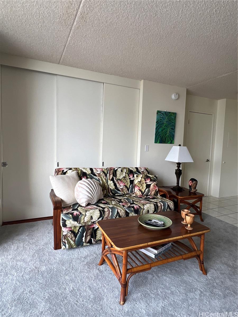 Photo 8 of 25