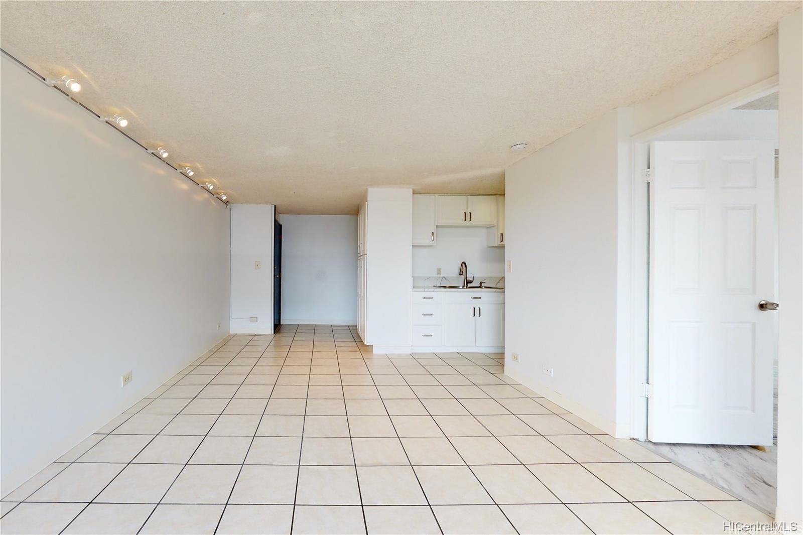 801 Ala Nioi Place  Unit 405