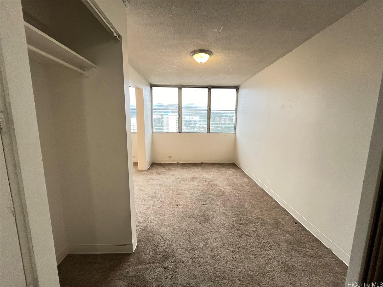 Photo 6 of 22
