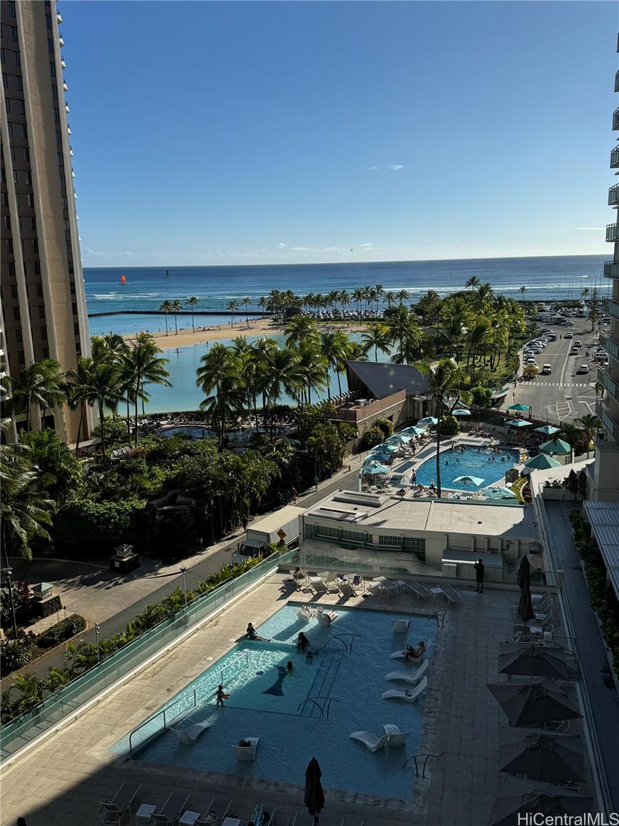 Photo 3 of 10