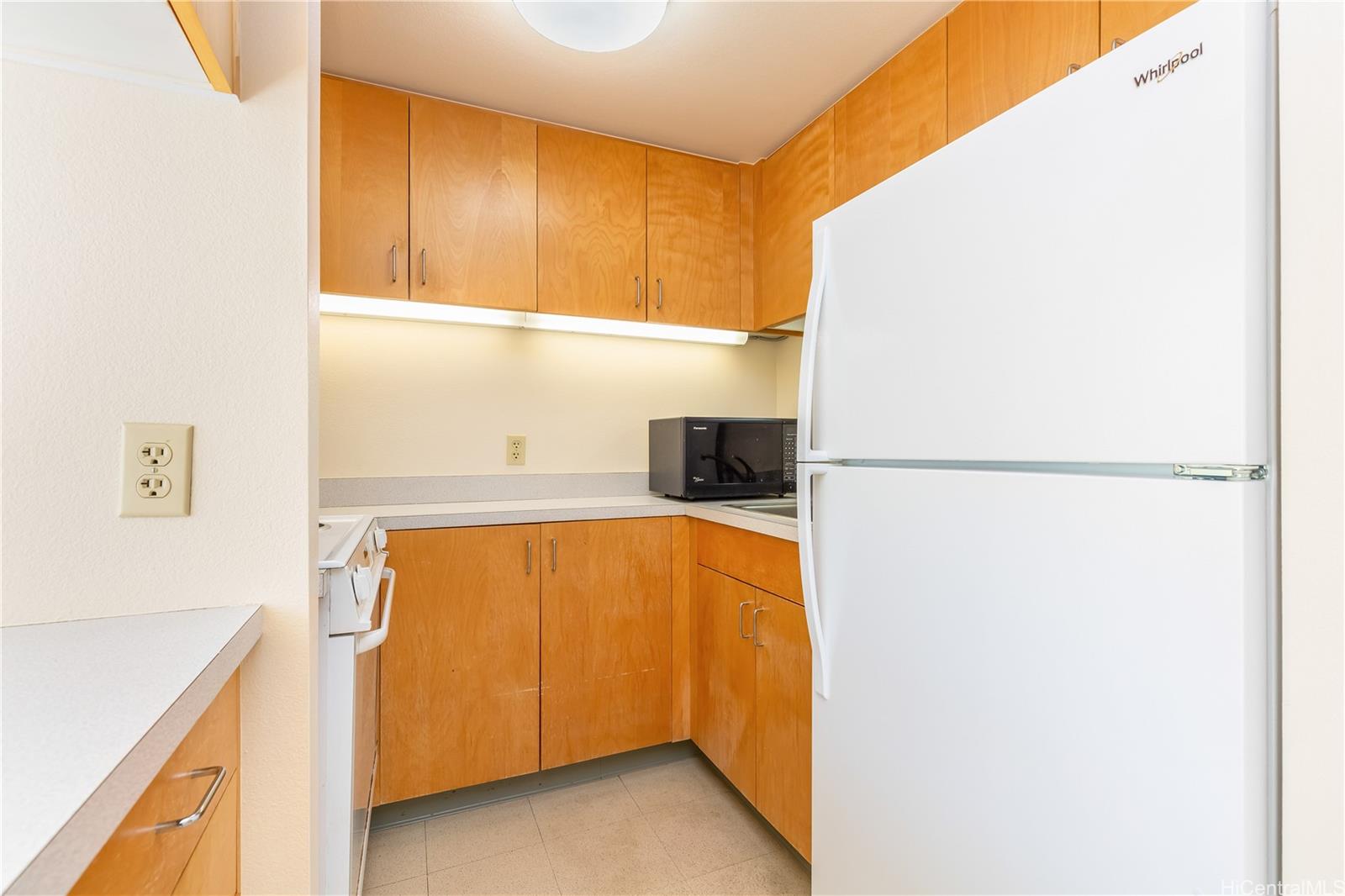 545 Queen Street  Unit 628