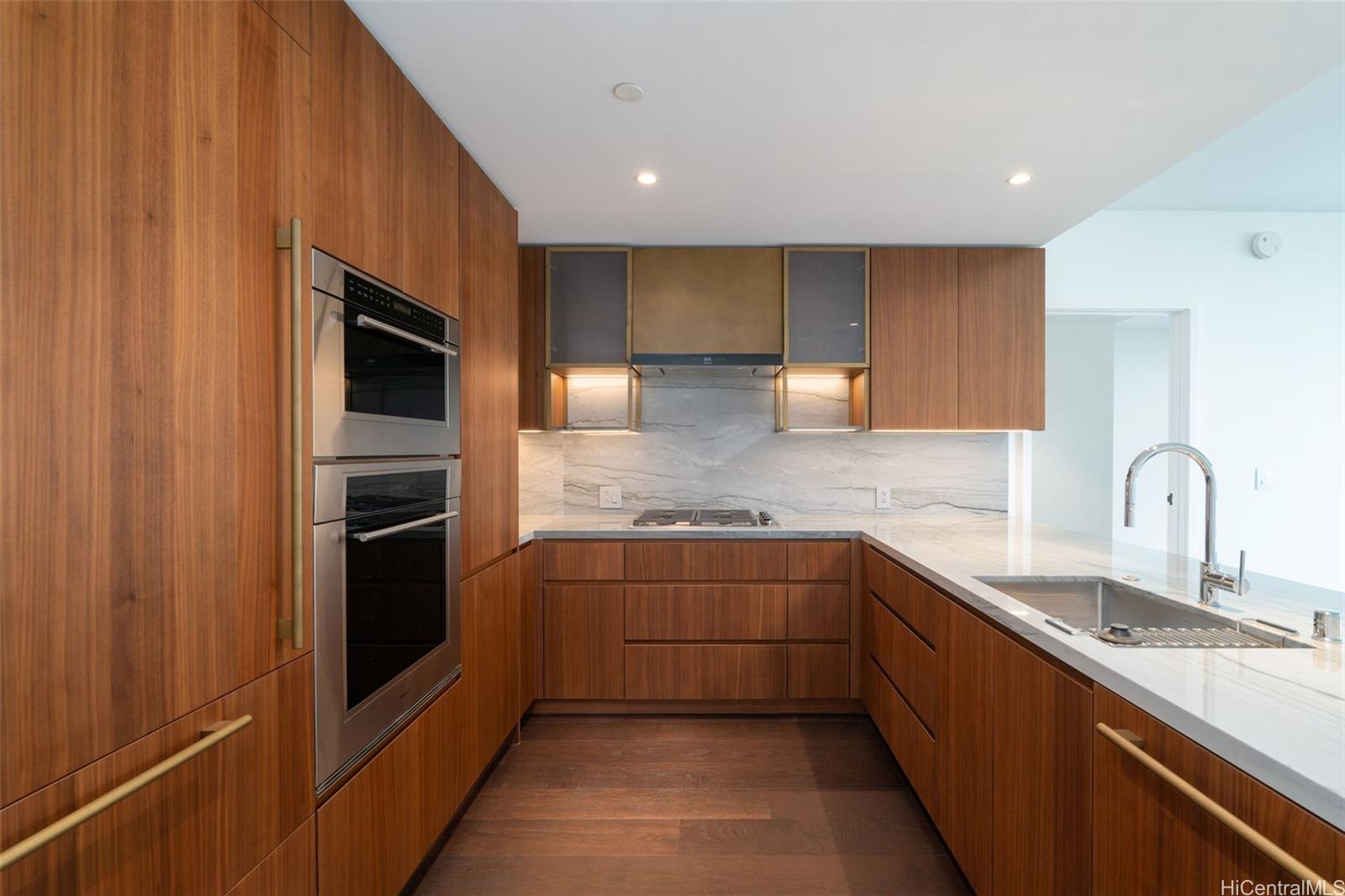 1100 Ala Moana Boulevard  Unit 1010