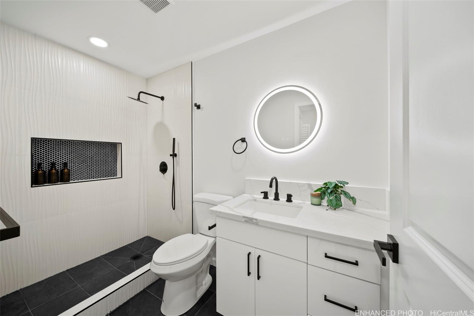 3007 Numana Road