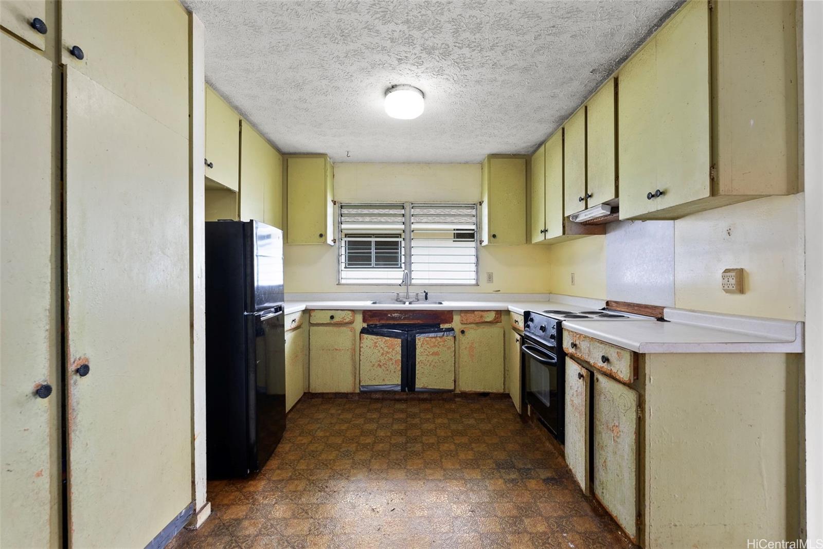 47-446 Aialii Place