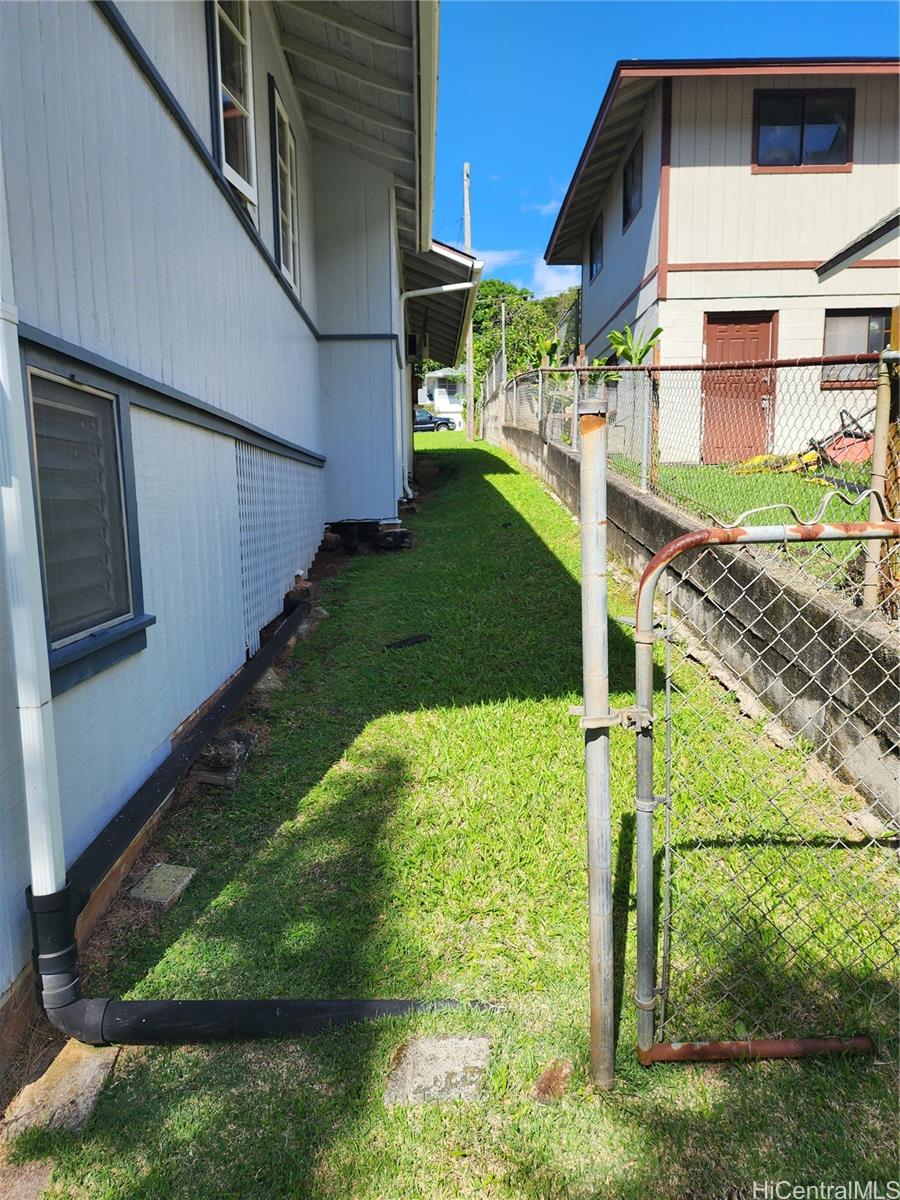Photo 4 of 22