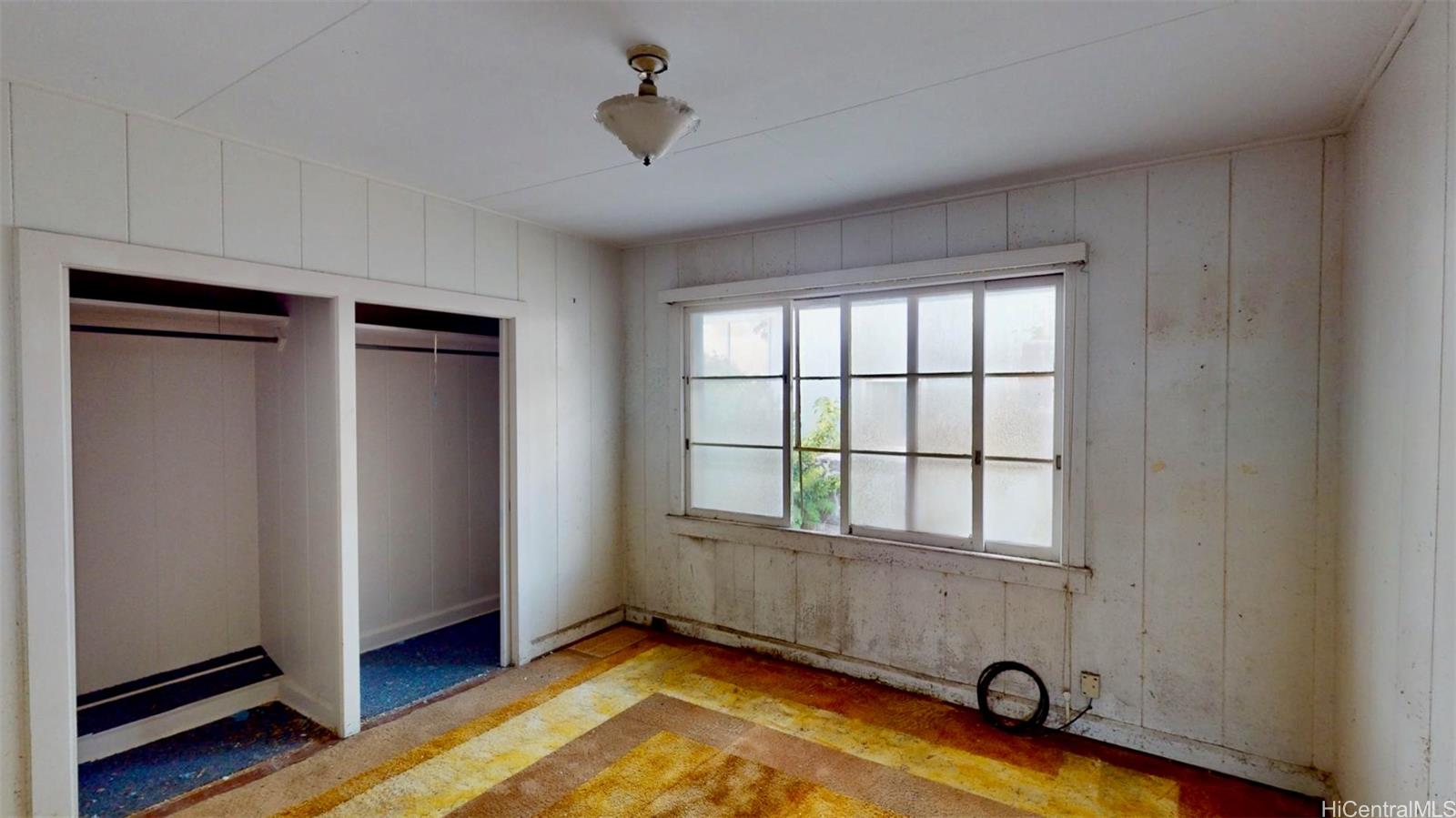 1758 Mikahala Way