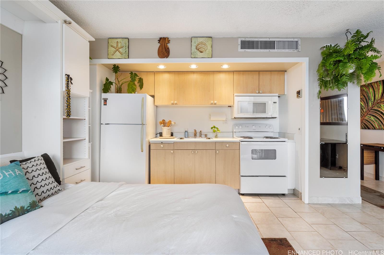 84-710 Kili Drive  Unit 1612