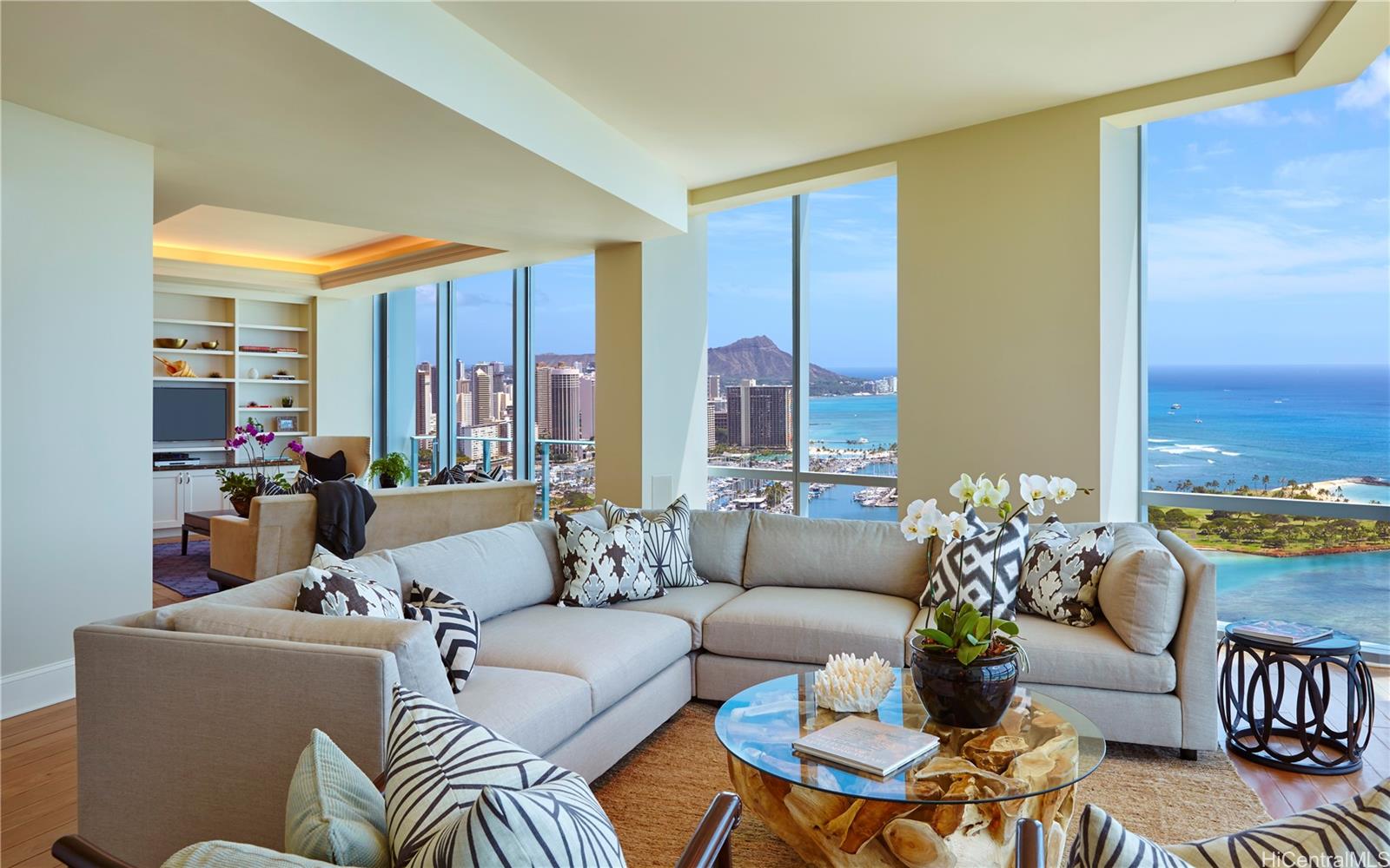 1288 Ala Moana Boulevard B