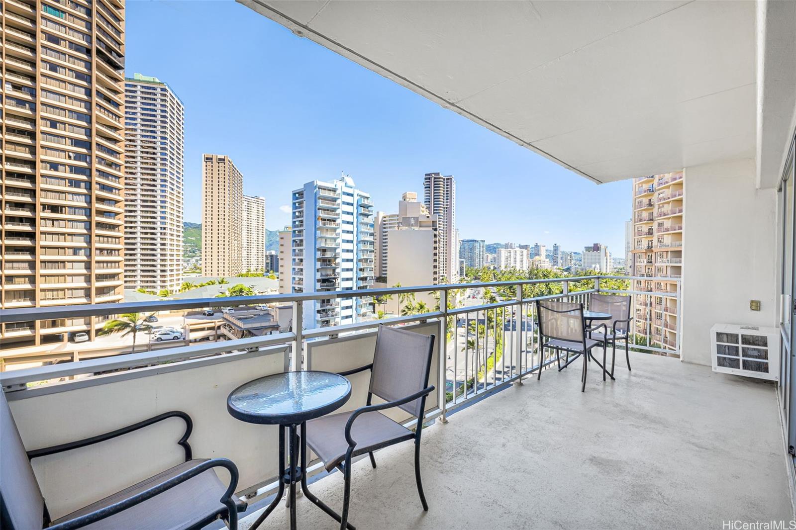Photo 15 of 20