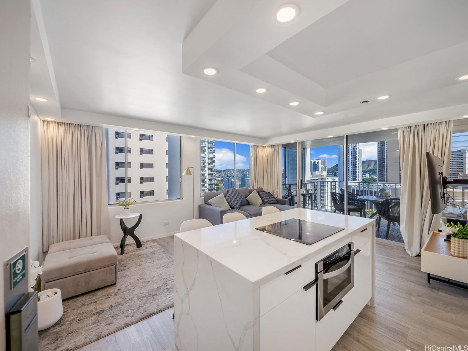 2427 Kuhio Avenue 1607
