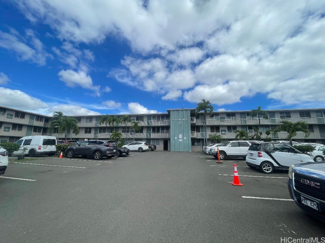 1514 Dillingham Boulevard 214