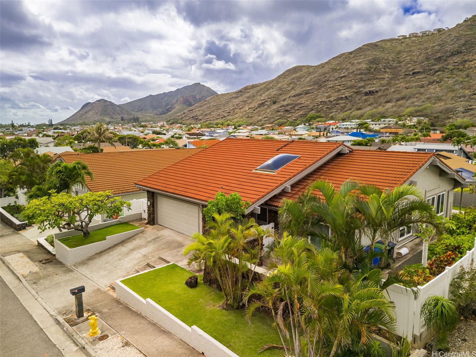 1368 Kaeleku Street