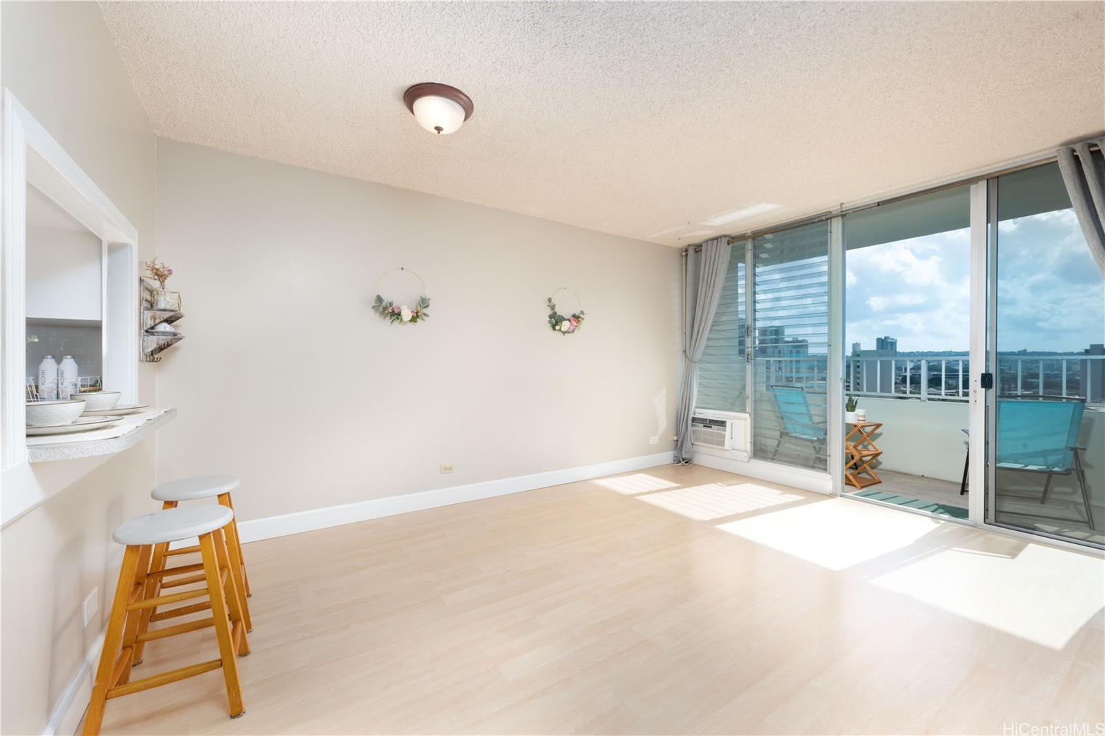 796 Isenberg Street 9H