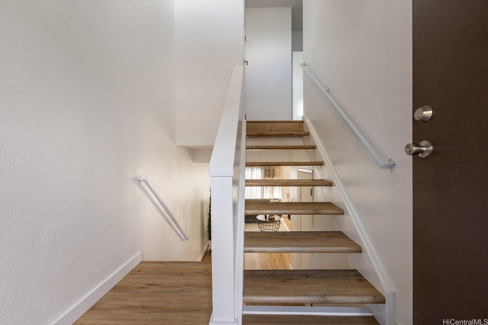92-1032 Makakilo Drive  Unit 32