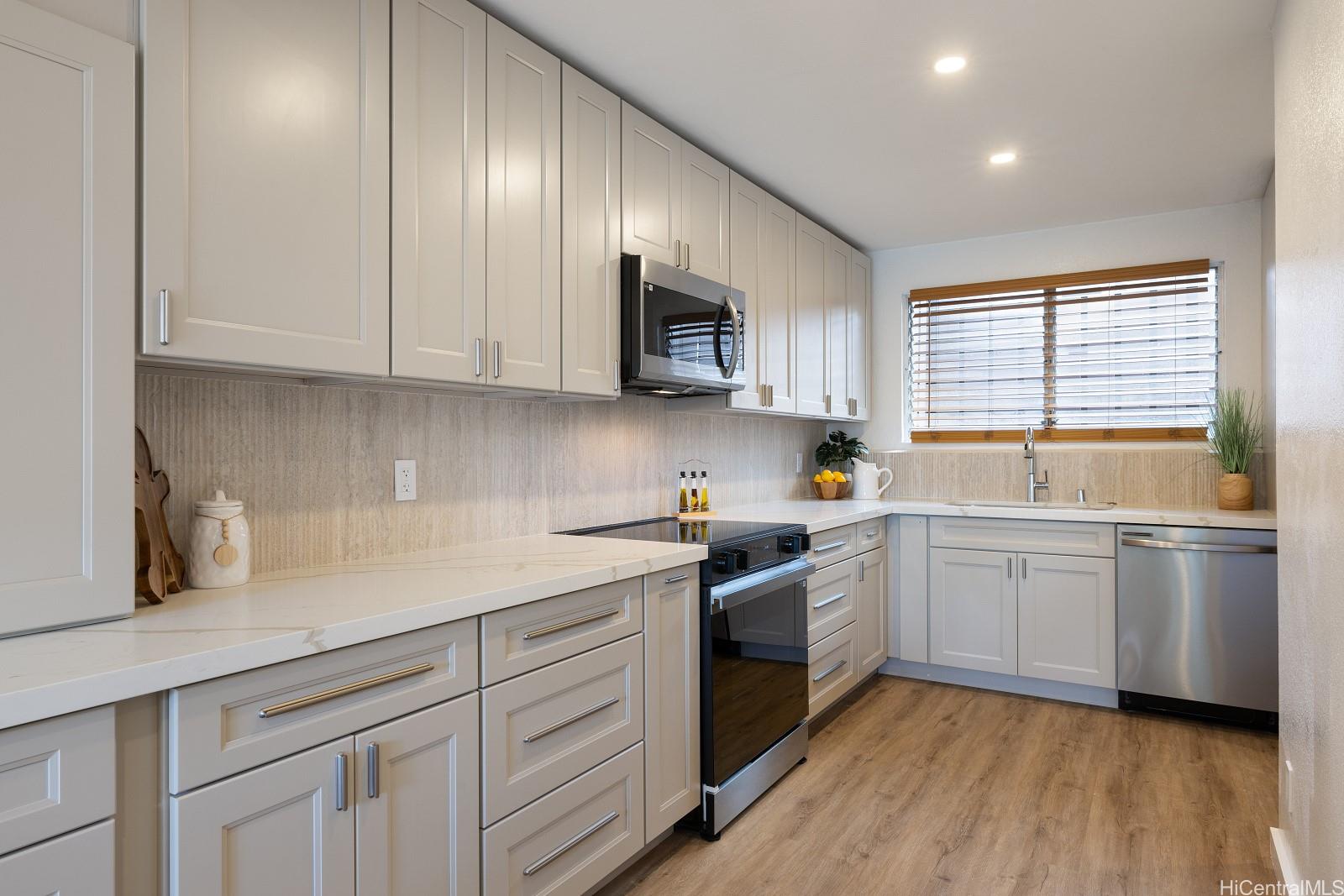 92-1032 Makakilo Drive  Unit 32