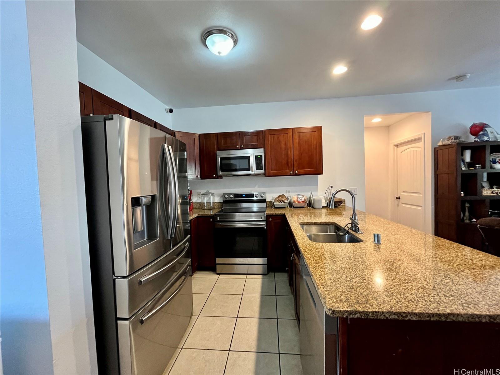 87-176 Maipalaoa Road  Unit C8