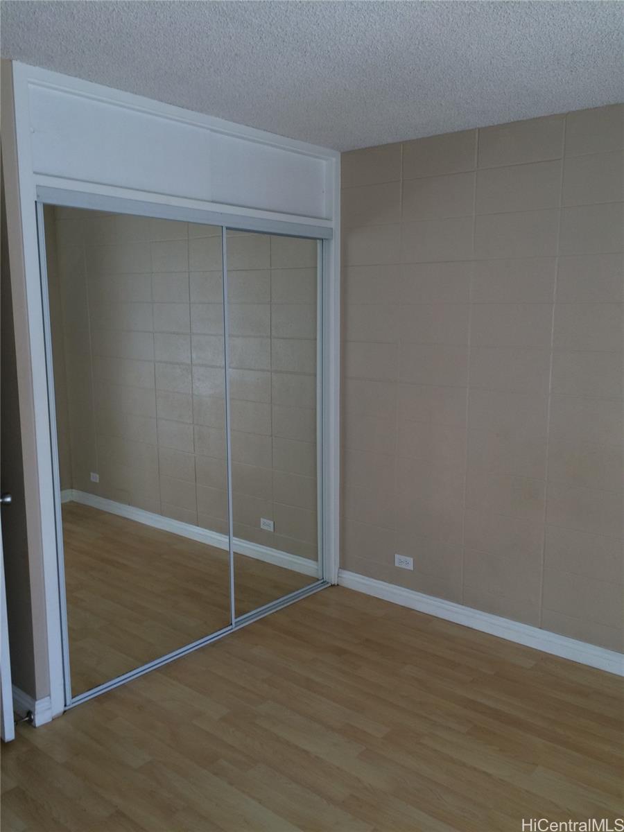 Photo 6 of 11