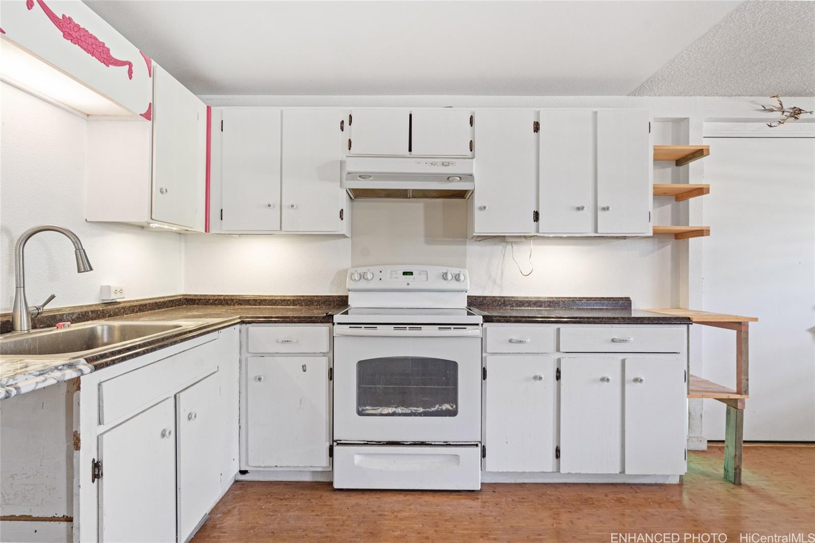 87-159 Kulaaupuni Street  Unit B