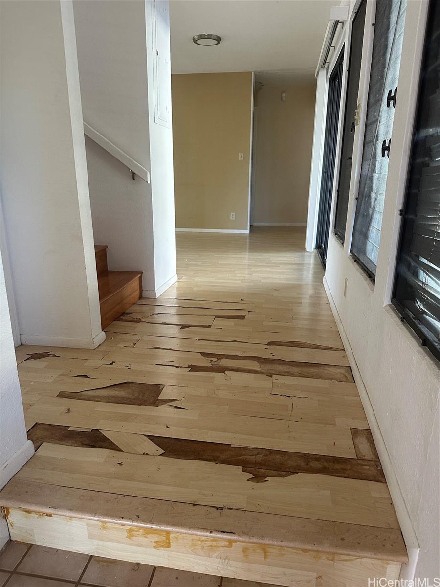 1256 Aupupu Place
