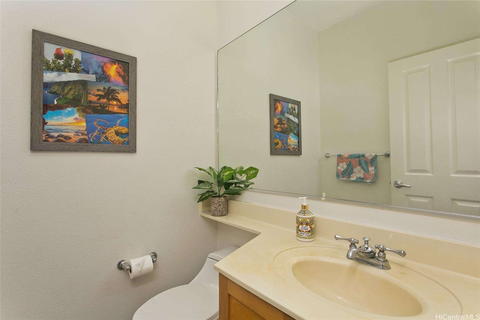 Photo 12 of 15