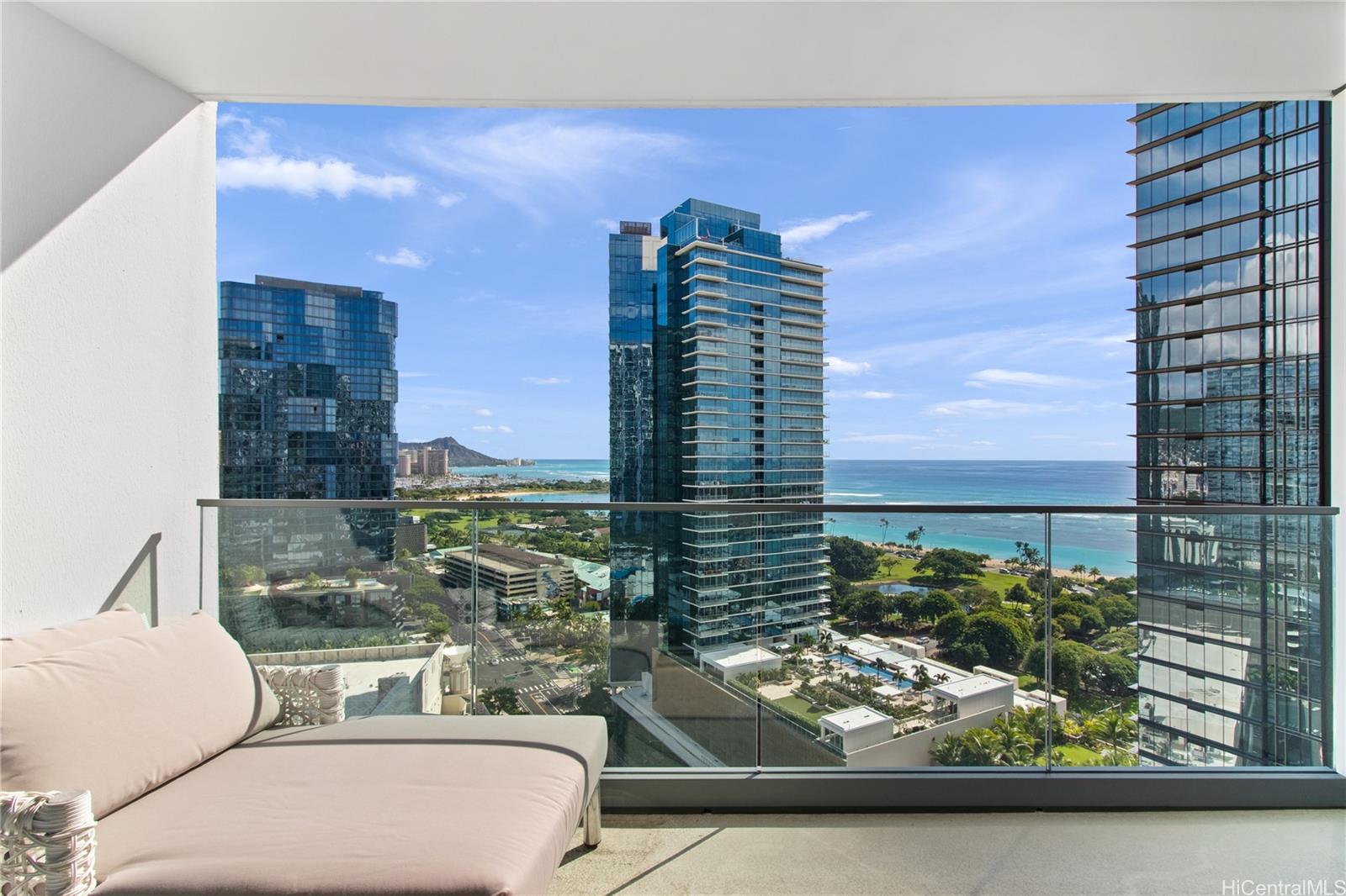 1000 Auahi Street 2204