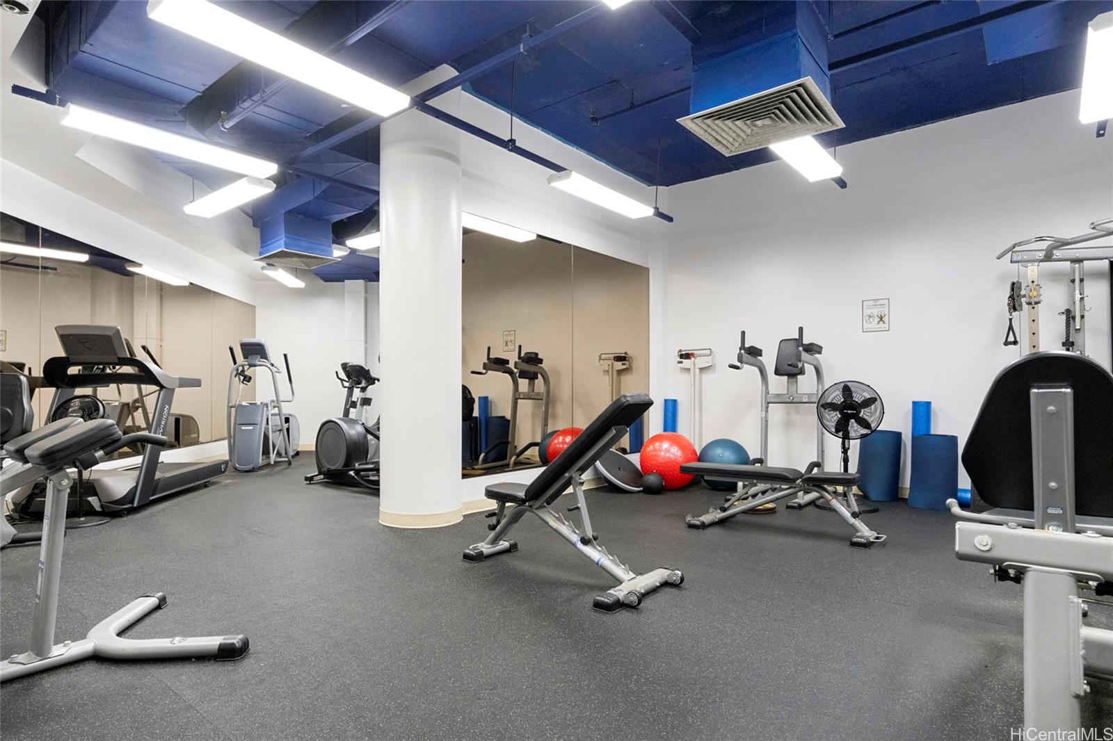 2101 Nuuanu Avenue  Unit I 303