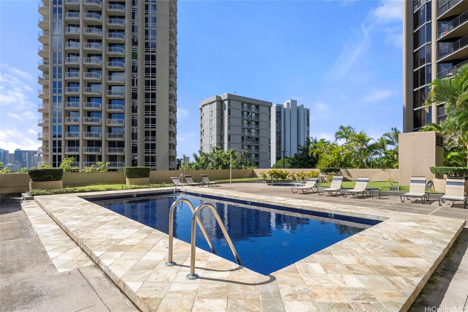 2101 Nuuanu Avenue  Unit I 303