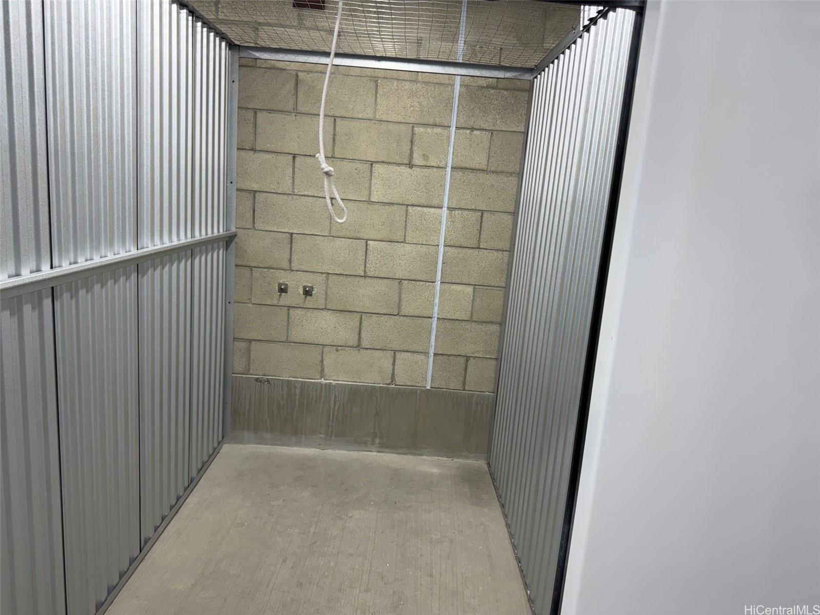 Photo 17 of 22