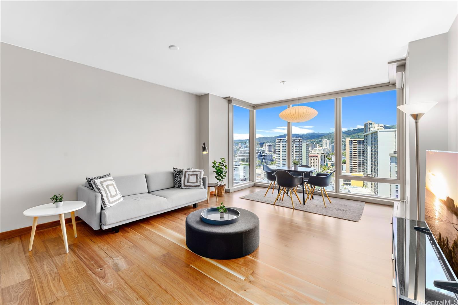 1555 Kapiolani Boulevard 1412