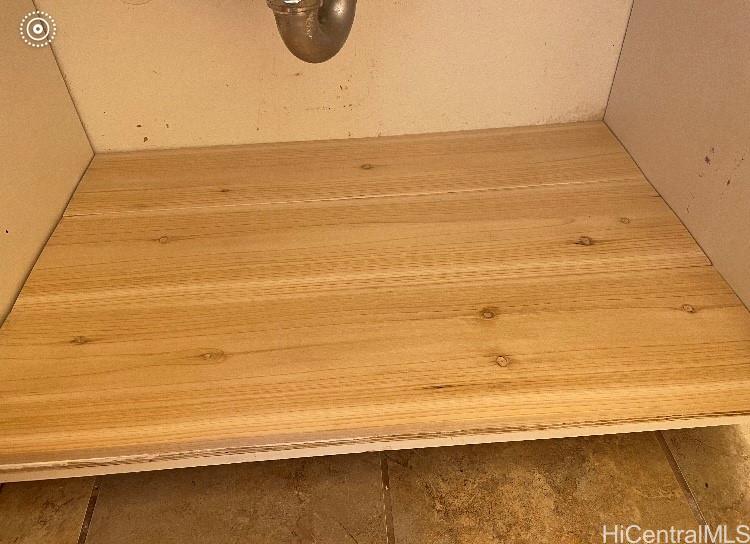 Photo 5 of 24