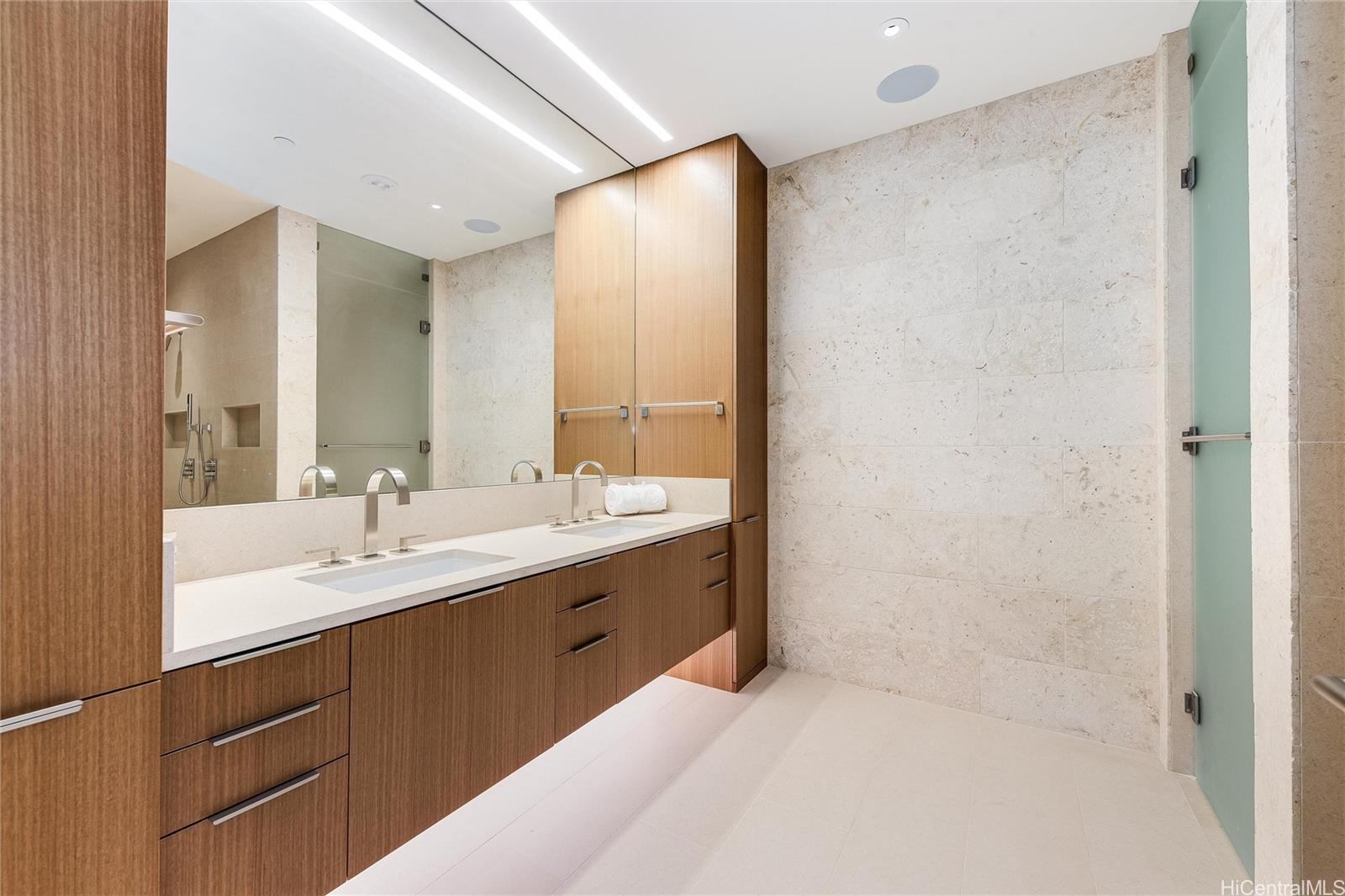 1388 Ala Moana Boulevard  Unit 5301