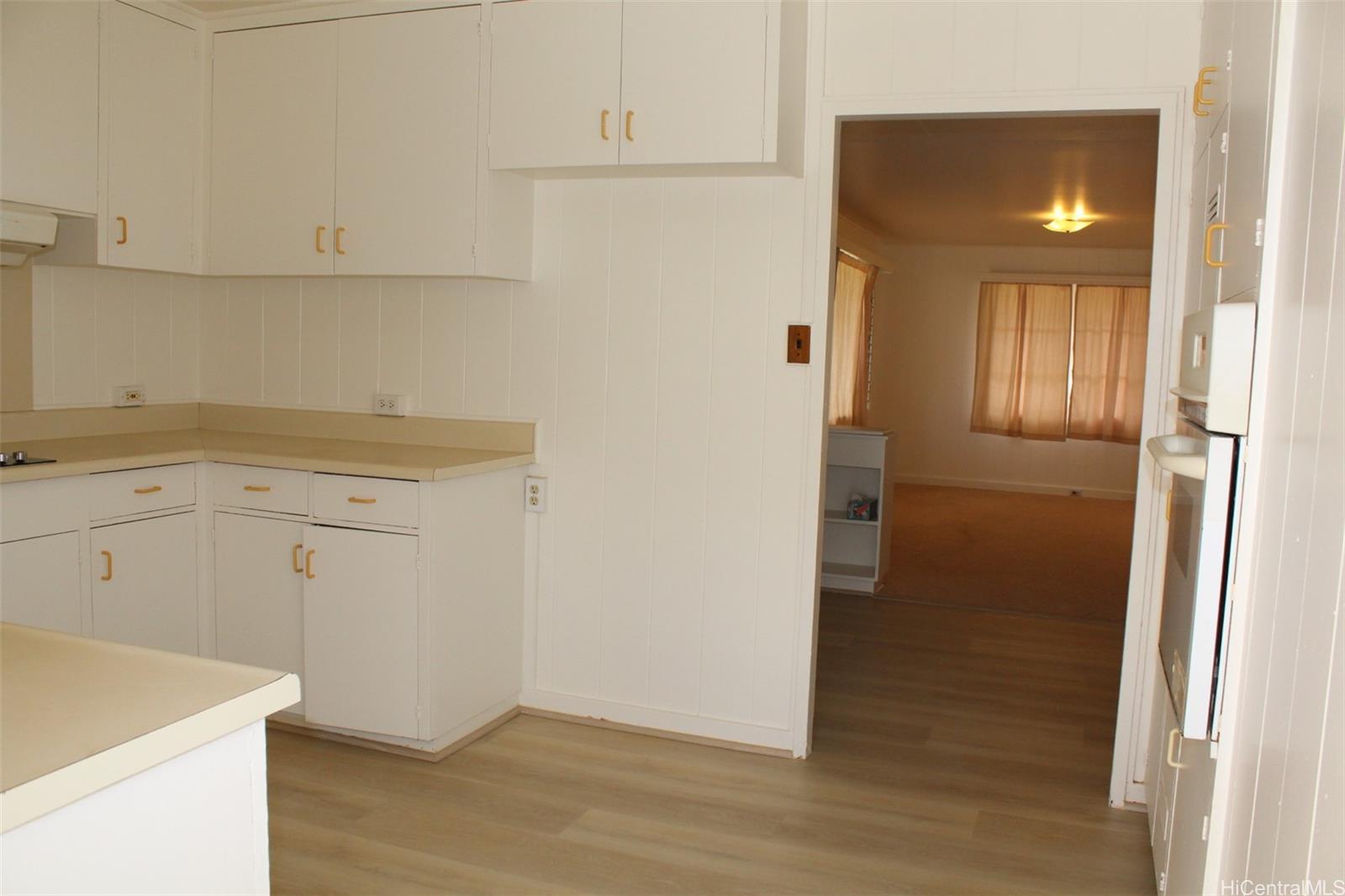 Photo 6 of 23