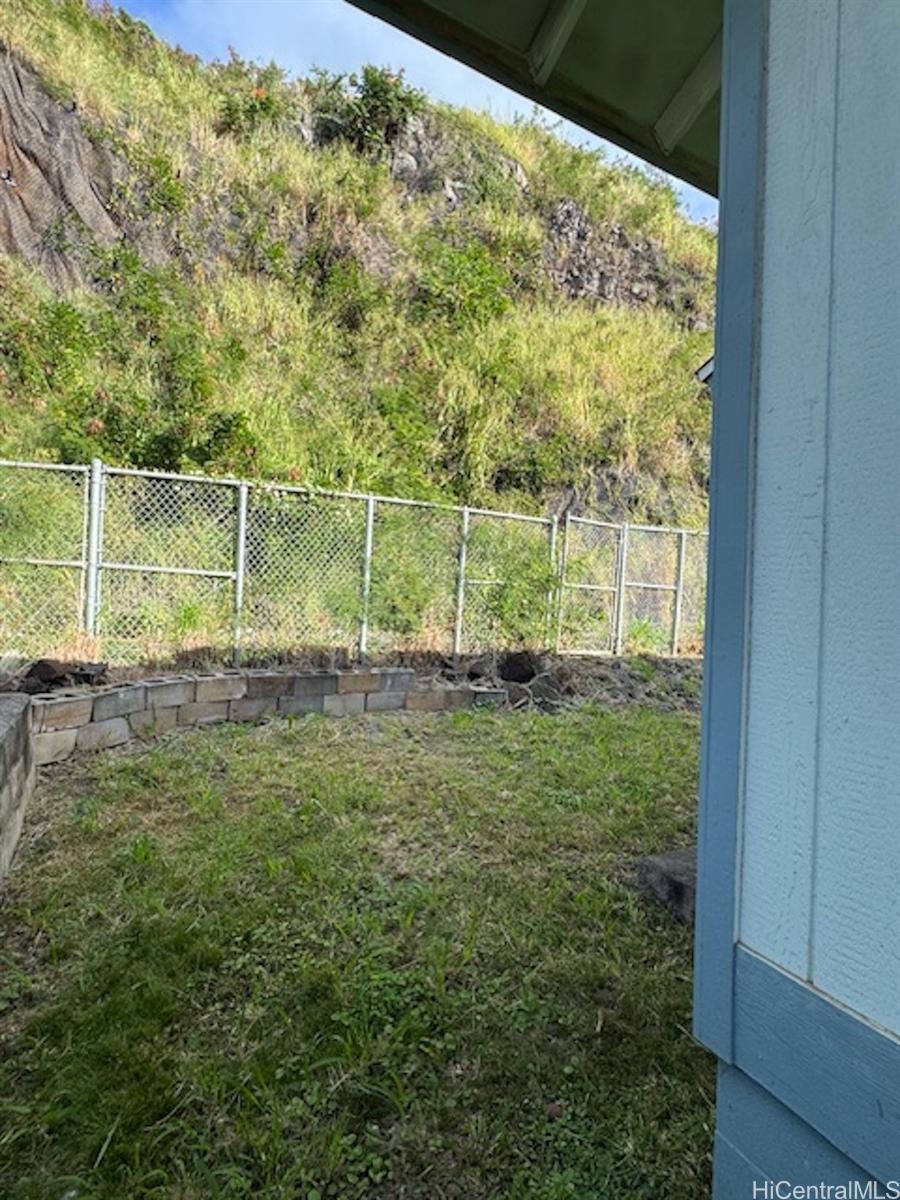Photo 9 of 21