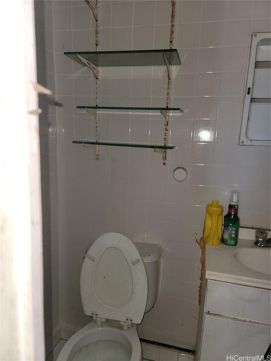 Photo 14 of 22