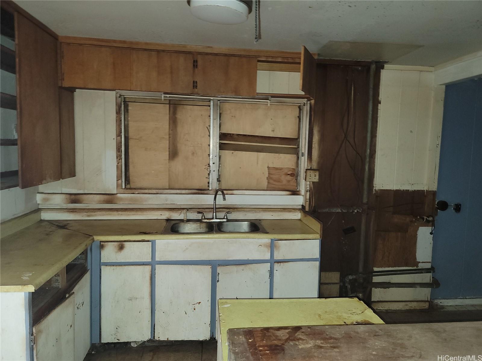 Photo 5 of 22