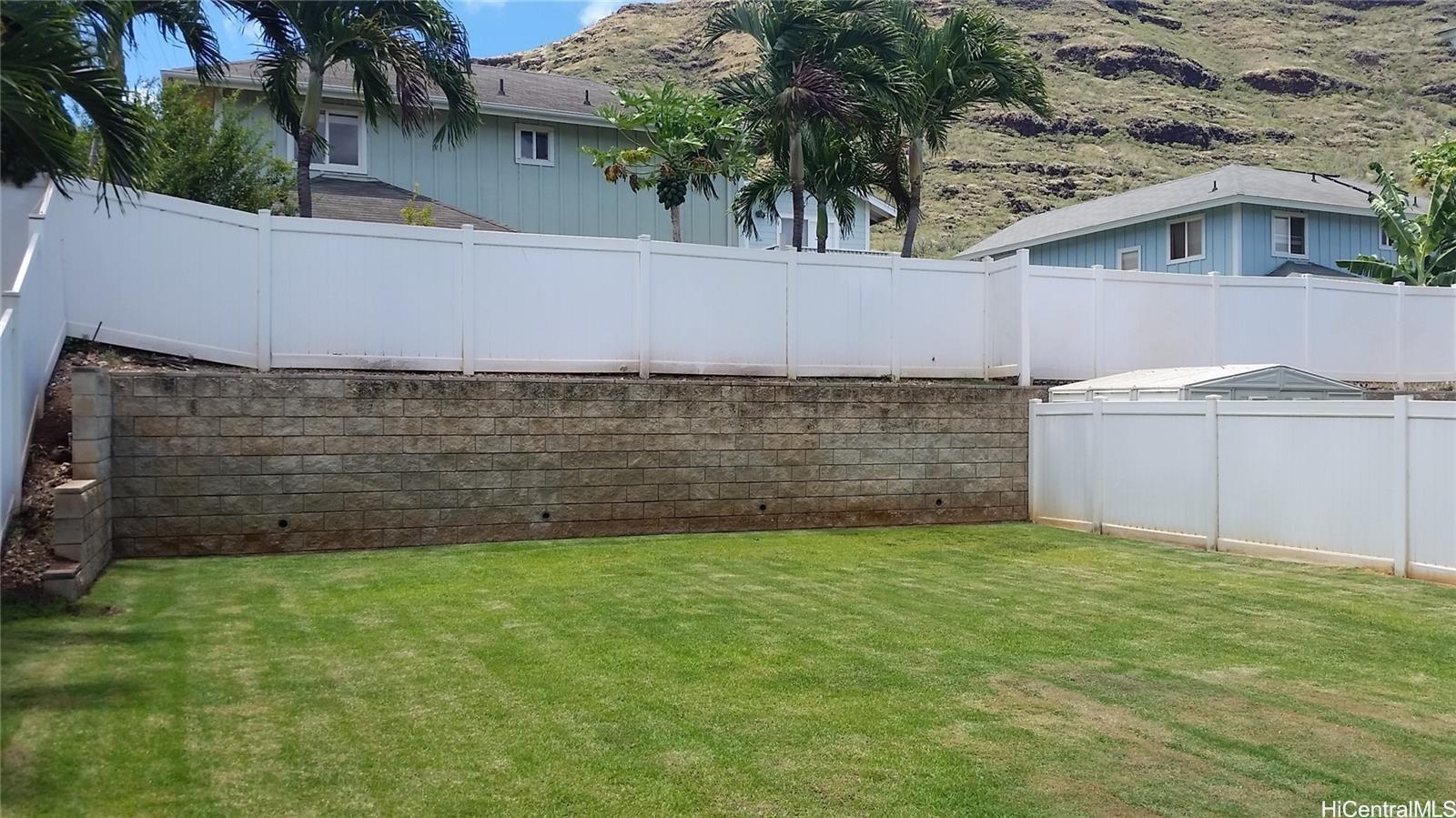 Photo 15 of 20