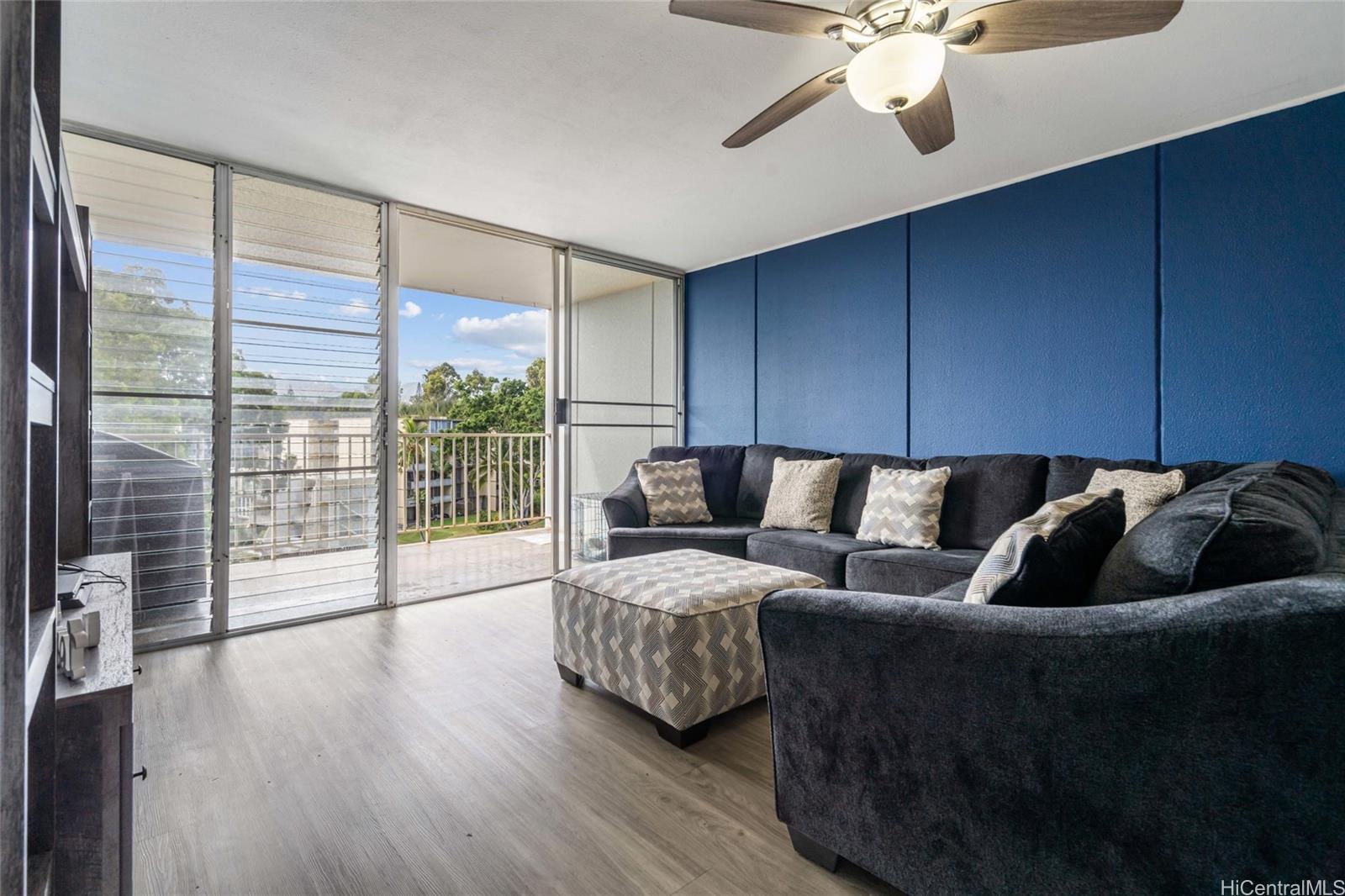 95-2031 Waikalani Place  Unit D906
