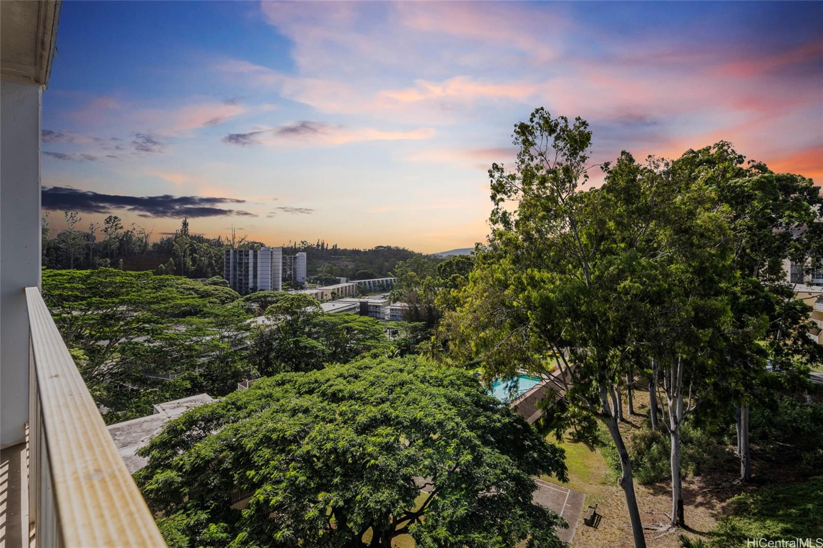95-2031 Waikalani Place  Unit D906
