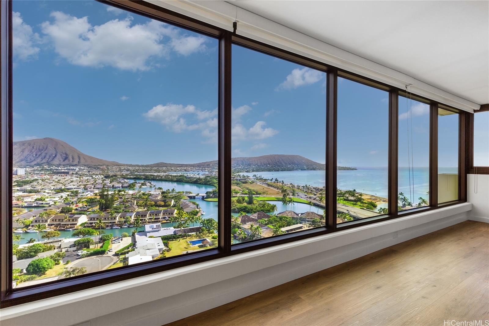 250 Kawaihae Street 17D (Views-Renovated)