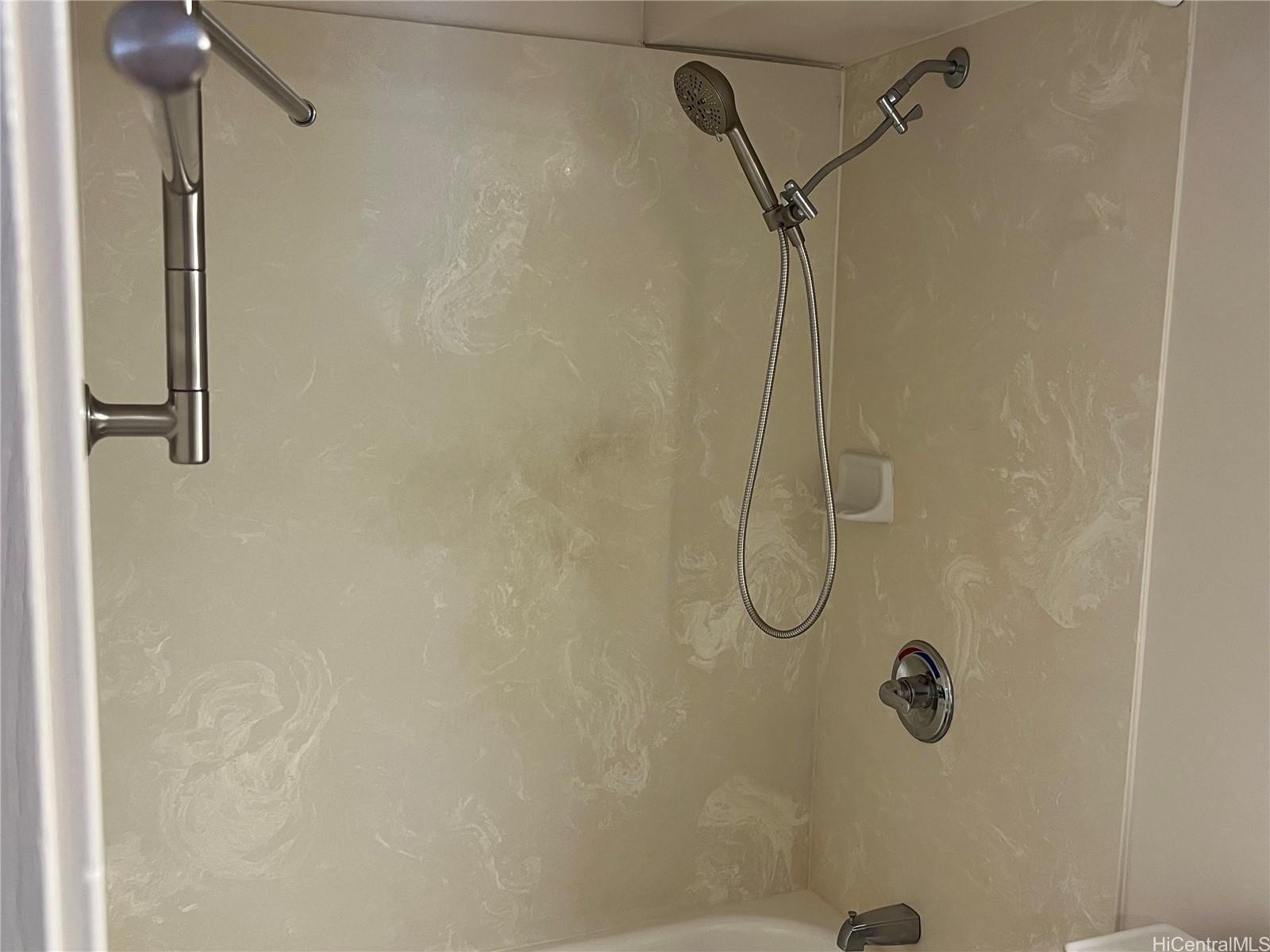 855 Makahiki Way  Unit 207