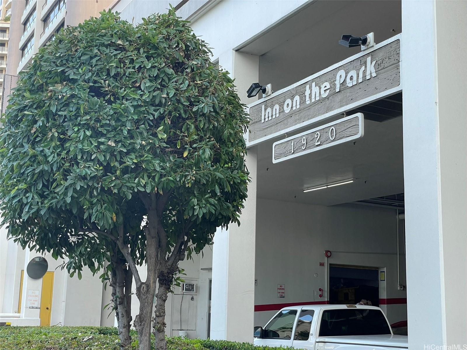 1920 Ala Moana Boulevard 2212
