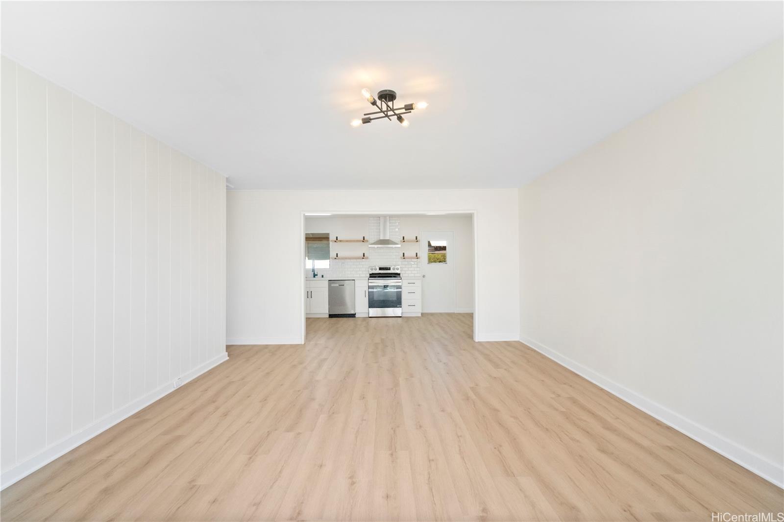 84-990 Hana Street