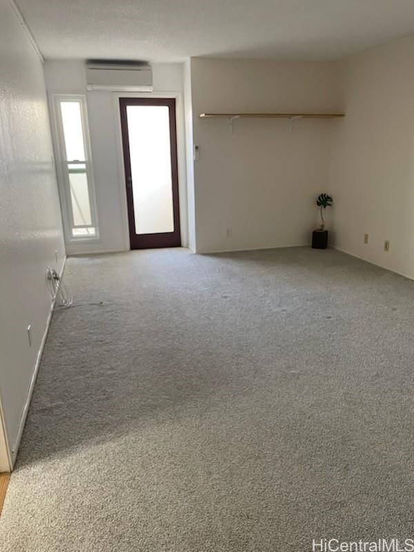 Photo 13 of 21