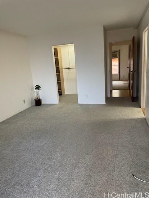 Photo 14 of 21