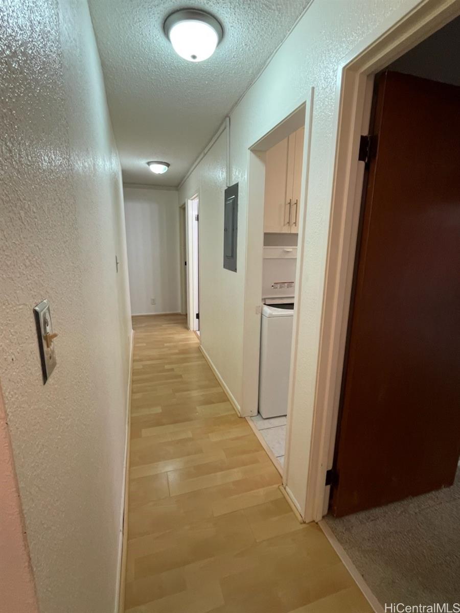 Photo 4 of 21