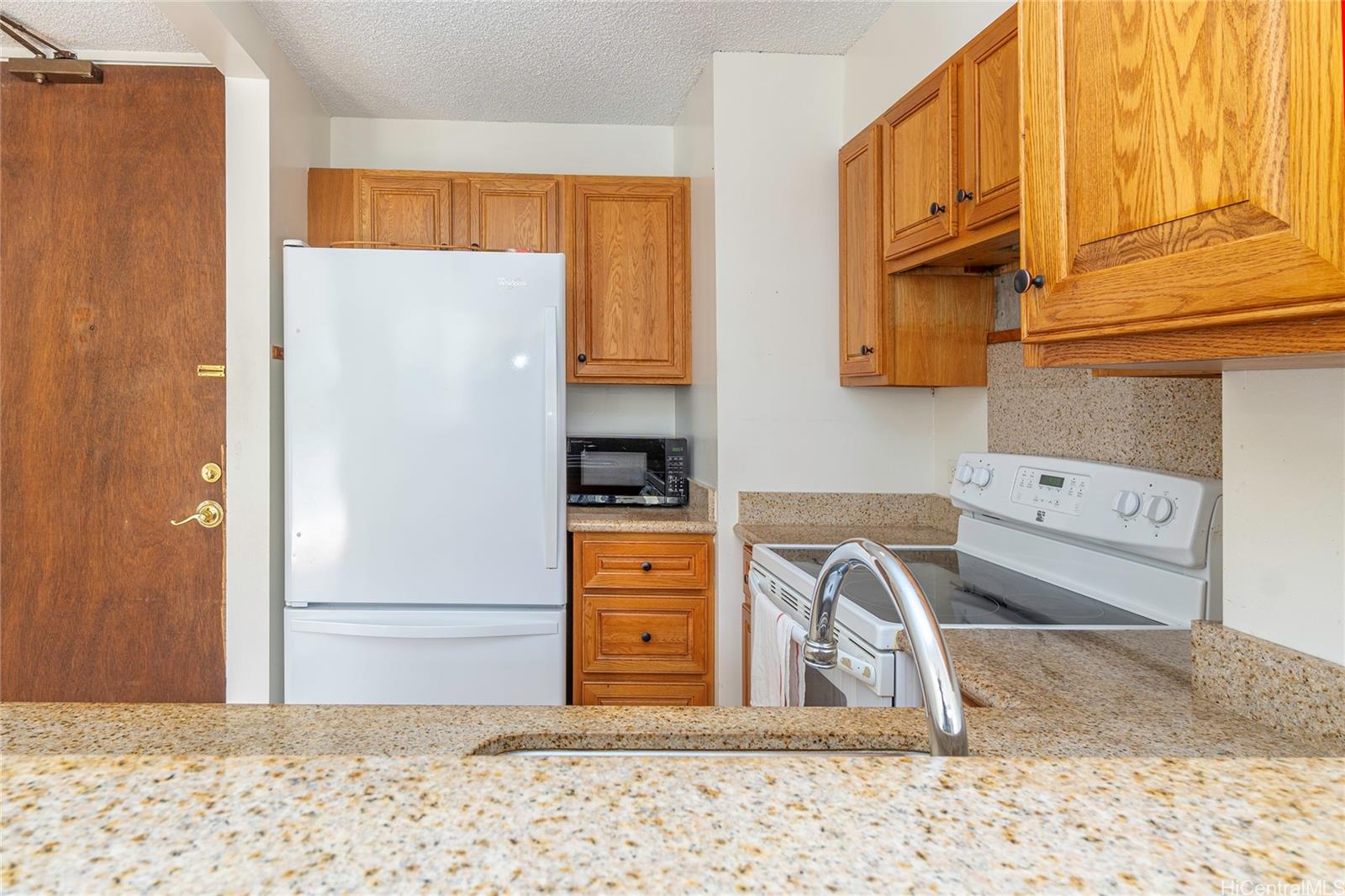 322 Aoloa Street  Unit 208